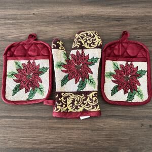 Poinsettia Tapestry Oven Mitt and Pot Holder Set - Red - Vintage